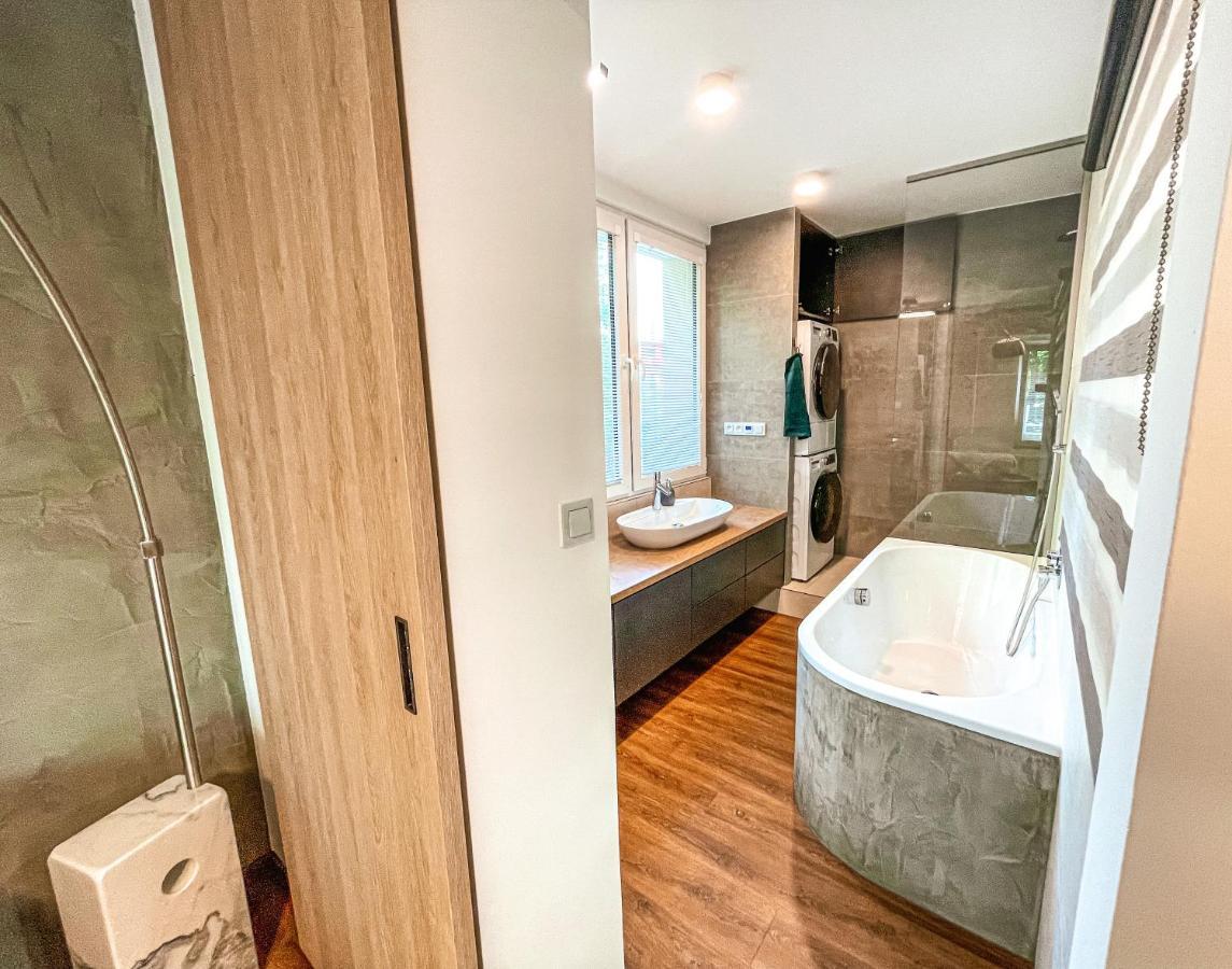 Vantisch Apartment Vlašim 外观 照片